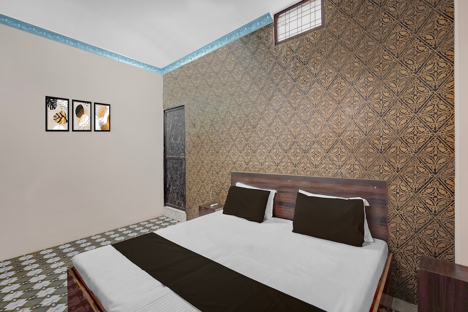 Hotel O Shubh Inn, Jhansi, Jhansi