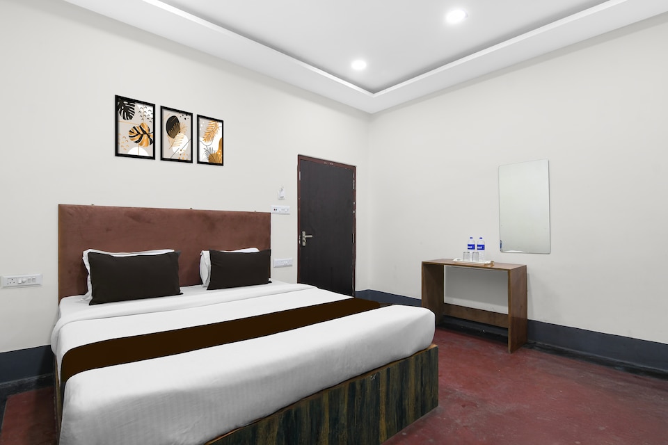 Hotel O Smriti Villa, Park Circus Kolkata, Kolkata