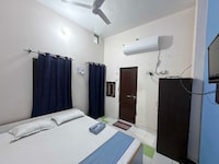 SPOT ON Mangalam Lodge