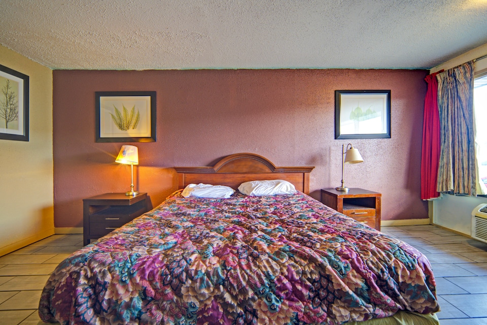 Sunset Inn by Hotel O Flatonia I - 10, C78941, Flatonia, TX