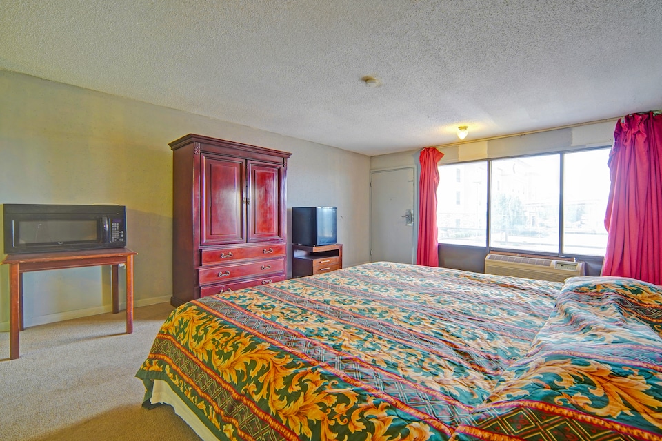 Sunset Inn by Hotel O Flatonia I - 10, C78941, Flatonia, TX