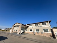 Deluxe Inn Capital O Nebraska City I 29