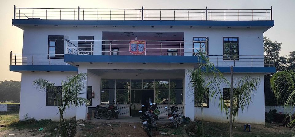 Hotel O N P Grand and Resort, Sitapur, Sitapur