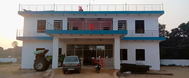 Hotel O N P Grand and Resort