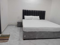 Hotel O N P Grand and Resort