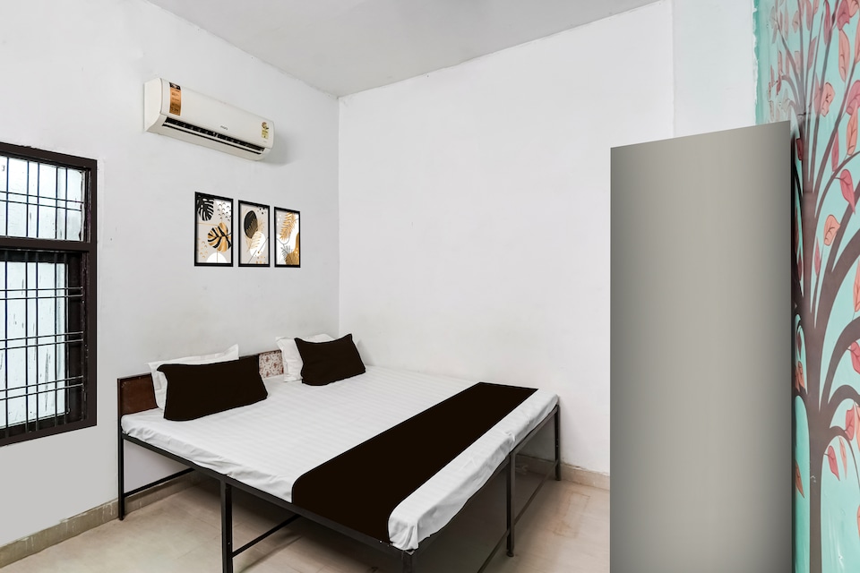 SPOT ON Gorav Smark, Gomti Nagar Lucknow, Lucknow