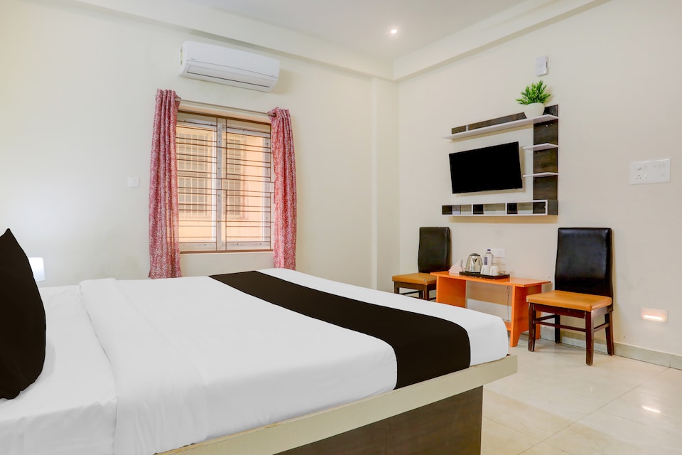 HOTEL O AADRITI RESIDENCY , Chandrasekharpur, Bhubaneswar