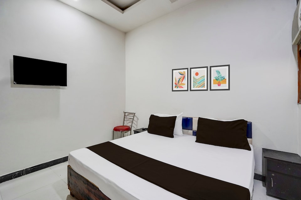 Hotel O R G Hotel, Rohini Delhi, Delhi