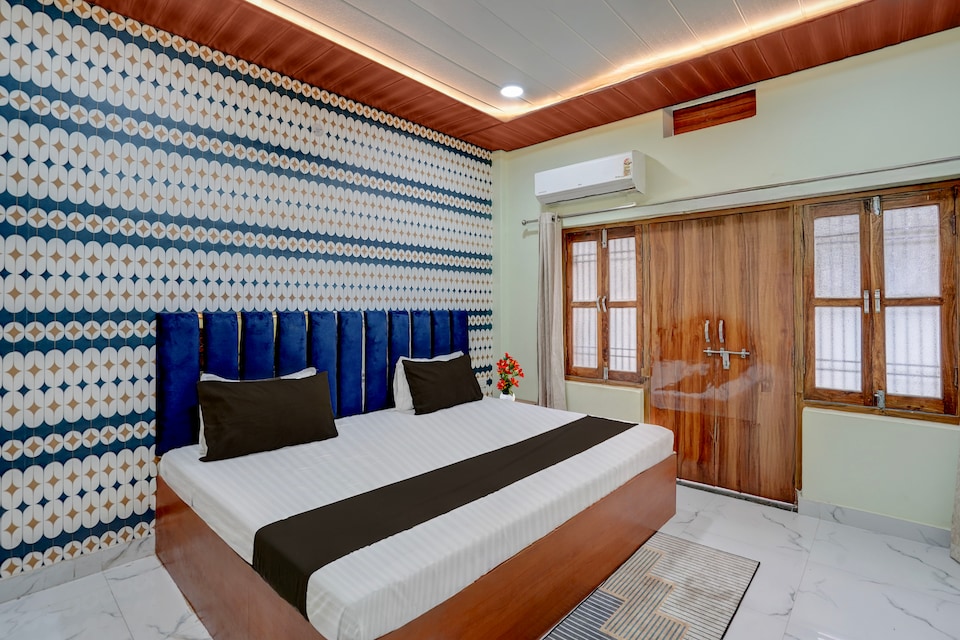 Hotel O Kashi Ghat Varanasi Formerly Gulab Residency, Lanka, Varanasi