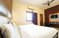 Collection O MKU Madurai Formerly Mpl Elite