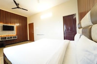 Collection O MKU Madurai Formerly Mpl Elite