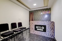 Super Collection O Perungulattur Railway Station Formerly Sri Varahi Inn