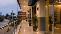 SPOT ON HOTEL MAGADH PALACE