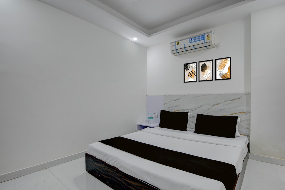 Hotel O Celebration, Faridabad, Faridabad