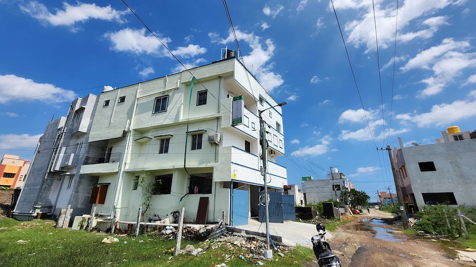 Hotel O SSR residency , Velachery, Chennai