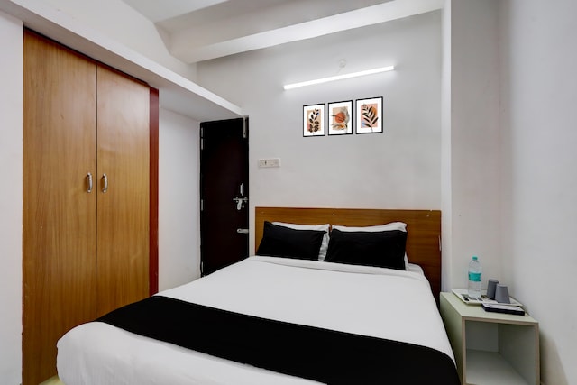 Hotel O by OYO SSR residency