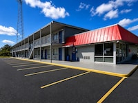 Night Inn by Hotel O Selma I 95