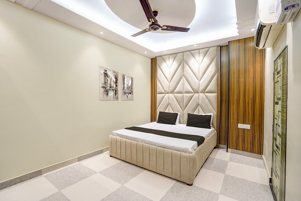 Hotel O Anand Manglam Hotel & Banquet , Barra Kanpur, Kanpur