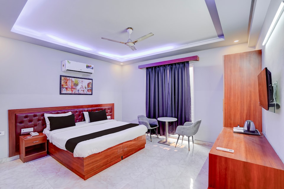 Hotel O Lavish Hotel, Greater Noida, Noida