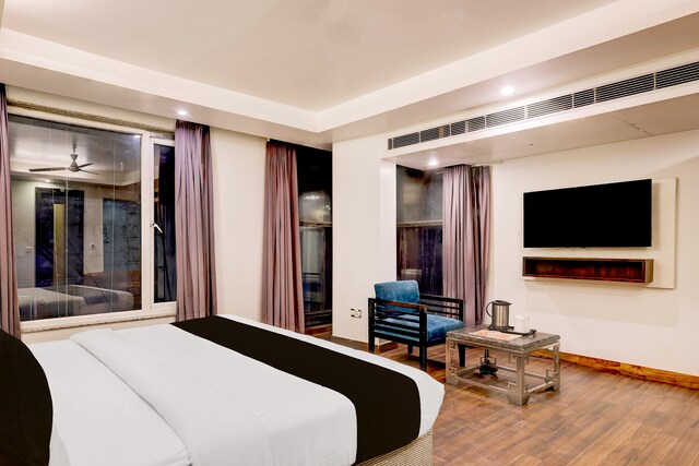 Super Townhouse Oak New Delhi Central Railway Junction Formerly Uppal International