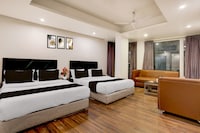 Super Townhouse Oak New Delhi Central Railway Junction Formerly Uppal International