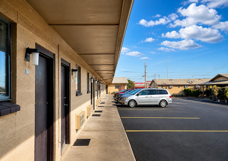 Skyline Motel Bartlesville Hwy 75, Bartlesville OK, Bartlesville OK