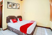 Dancenter Hotel Dian Chandra