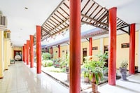 Dancenter Hotel Dian Chandra