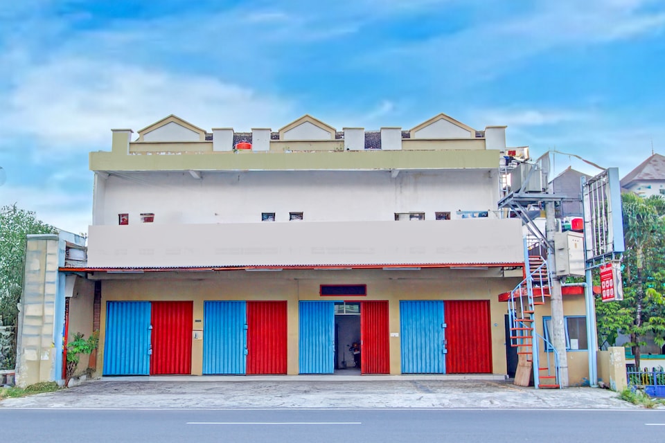 Dancenter Paddington Bear Homestay, Yogyakarta Ring 1, Yogyakarta