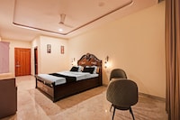  Townhouse Rau Circle Formerly Hotel U Turn & Restaurant