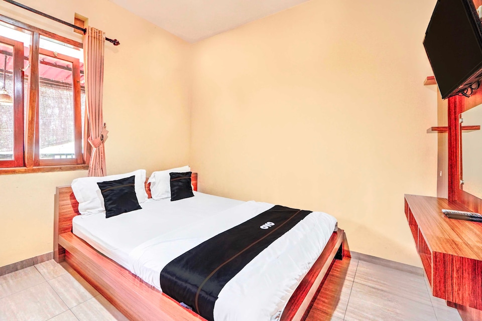 Dancenter The Velodrome Inn, Malang Malang, Malang