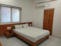 Hotel O New anugraha deluxe