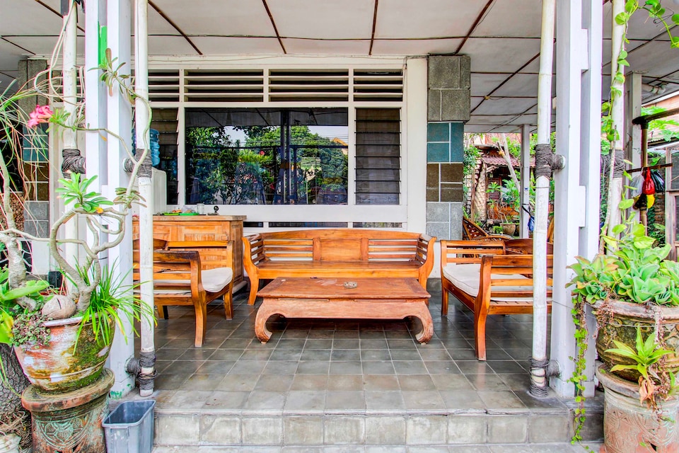 Dancenter Chez Laelik Guesthouse, Yogyakarta, Yogyakarta