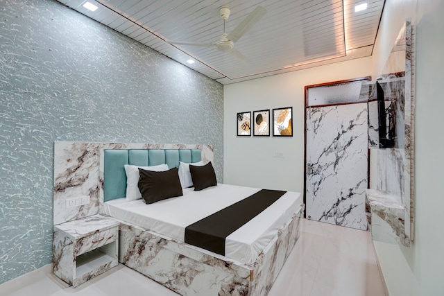 SPOT ON Midway Taj Home Stay 