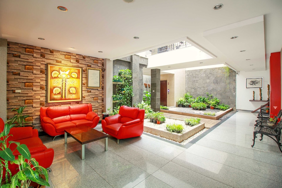 Dancenter Sweet Karina, Bandung, Bandung