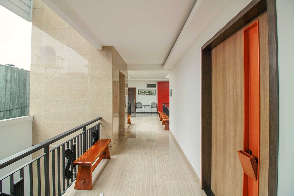 Dancenter Sweet Karina, Bandung, Bandung