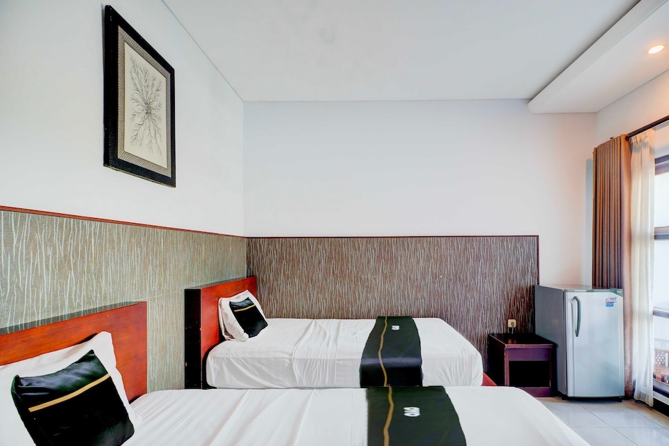 Dancenter New Asta Graha Homestay, Jimbaran, Bali