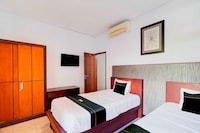 Dancenter New Asta Graha Homestay