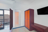 Dancenter New Asta Graha Homestay