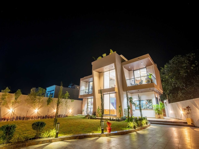 Villa Papillon by DanCenter | Pvt Pool | Jacuzzi | Kids Room | Udaipur