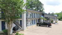 Motel 6 McComb, MS
