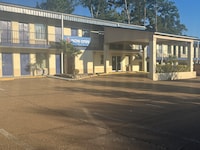Motel 6 McComb, MS