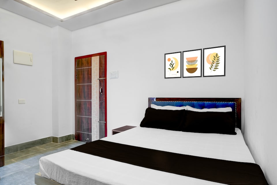 SPOT ON Khushi Lodge , ISBT Guwahati, Guwahati