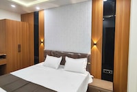 Townhouse Preet Vihar Delhi