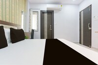 Hotel O Shree Vishwanath 