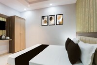 Hotel O Shree Vishwanath 