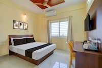 Hotel O Airport Nest