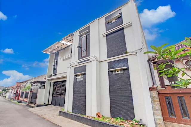 Dancenter Asri Guest House