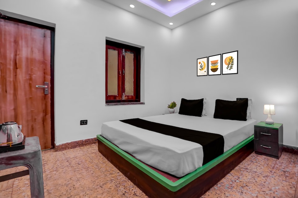 Hotel O Raj Mahal INN, Patna Station, Patna