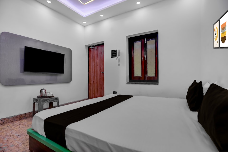 Hotel O Raj Mahal INN, Patna Station, Patna